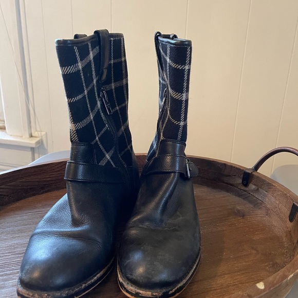 Coach plaid leather boot - Picture 2 of 11
